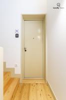 Locally Yours Flores Apartments - B&B Porto