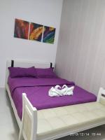B&B Sepang - Lavender home @ Residensi lili - Bed and Breakfast Sepang