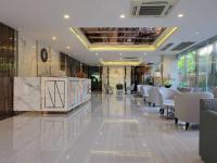 B&B Bangkok - Three Seasons Place - Bed and Breakfast Bangkok