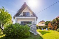 B&B Balatonalmádi - Madarász Deluxe Vendégház - Bed and Breakfast Balatonalmádi