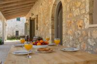 AVLI - Tranquil stonehouse in Lefkada - B&B Alexandros