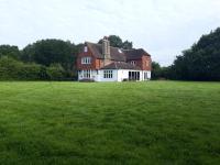 Luxury 7 Bed Family Home 3 Acre Plot Secluded Yet Near City - Chambres d'hôtes Normandy