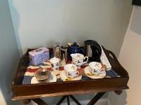 Clifton Georgian Townhouse, Downstairs Ensuite Room & Light Plant Based Breakfast - Bed and Breakfast Bristol