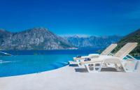 Lavender Bay Apartment - Chambres d’hôtes Donji Morinj