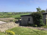 Vale of Glamorgan - Cottage - Sleeps 4 - Parking - B&B