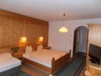 Dreibettzimmer