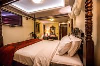 Double Room with Steam Bath 