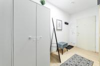 DEHOME - Laguna - Stay by Central Station - B&B