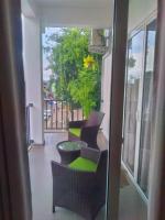 Apartment Ninety-Nine - Bed and Breakfast