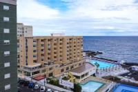 Blue Batayola Pool - B&B