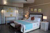King Room with Pool View