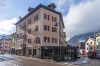 DolomiApartments - Appartamenti Campanil 1 e Campanil 2 - B&B