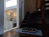 Studio - Split Level