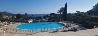 Comfortable nest with pool and sea view - B&B