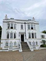 Whitehall, Thomas Turnbull Flat 3 Beautiful apartment in Georgian House - B&B