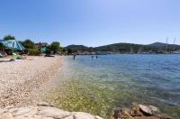 Apartman Carpe Diem - B&B Sutomišćica