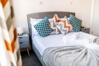 Urban Escape Stylish 3Bedroom in Watford Center - Chambres d’hôtes