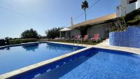 Espraguina by Check-in Portugal - B&B Loulé