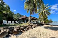 Fare Matairoa - Cozy Cottage w Pretty Beachfront - B&B