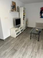 Paz Jardín-Madrigueras - B&B Madrigueras