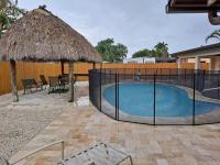 Pool home in Miami - Chambres d’hôtes Tamiami