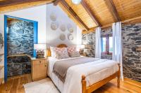 B&B Porto Moniz - King Shelter by Madeira Sun Travel - Bed and Breakfast Porto Moniz