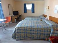 Doppelzimmer mit 2 Doppelbetten