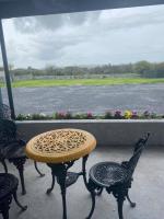 The Burren Inn - B&B Tubber