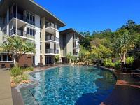 8401 Modern 2 Bedroom Apartment with Ocean Glimpses - B&B Noosa