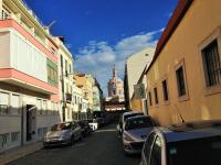  Appartamento con 1 Camera da Letto - Piano Terra 