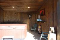 Family Cabin Unit 9 - B&B