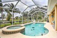 B&B Cape Coral - Canalfront Cape Coral Home with Private Dock! - Bed and Breakfast Cape Coral