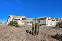 Cozy Lake Havasu House w/ Views - 1 Mi to Water! - Chambres d'hôtes Lake Havasu City