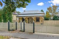 B&B Bendigo - Heritage Cottage in the heart of Bendigo - Bed and Breakfast Bendigo