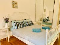 B&B Cattaro - Lavender Bay Apartment C31 - Bed and Breakfast Cattaro