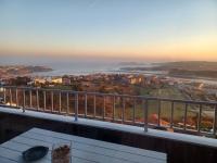 Apartamento Helen-- Vistas únicas e increíbles a la bahía de Suances-- - Bed and Breakfast Suances