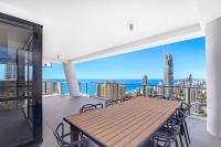 Circle On Cavill Surfers Paradise Apartments-Holiday Paradise