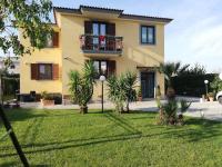 Appartamento con Piscina in uso esclusivo in B&B - B&B
