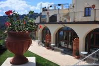 Tenuta Santa Tecla - B&B Acireale
