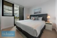 One Bedroom Apartment Absolute Waterfront