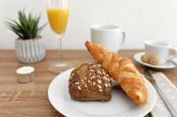 *City, Nähe Hbf, Kingsizebetten, Fitnessecke* - Chambres d'hôtes Duisbourg