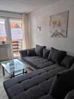 Apartment mit Balkon