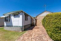 B&B Broadwater - Getaway to Cabin 49 - Bed and Breakfast Broadwater