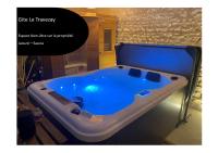 Gîte Le Travezay - Ferienwohnung Courcoué