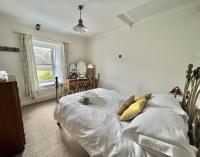 B&B Tredegar - Attenborough Cottage - 2 Bedroom Cottage - Bed and Breakfast Tredegar