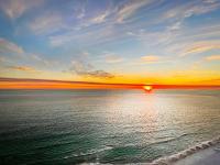 Emerald Chic BeachFront 2 bdr apt 4 beach seats and a cannope on us - Ferienwohnung Panama City Beach