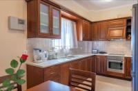 Selini Villas with private pool 10 minutes walking from the beach - B&B Rapaniana