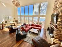 B&B Lake Arrowhead - Modern 6 bedroom retreat, stunning lake views, close to village! - Bed and Breakfast Lake Arrowhead