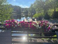 Holiday Home 'Beautifull Water' - B&B Lanaken