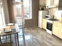 Комфортна квартира. Поруч парк - B&B Ternopil